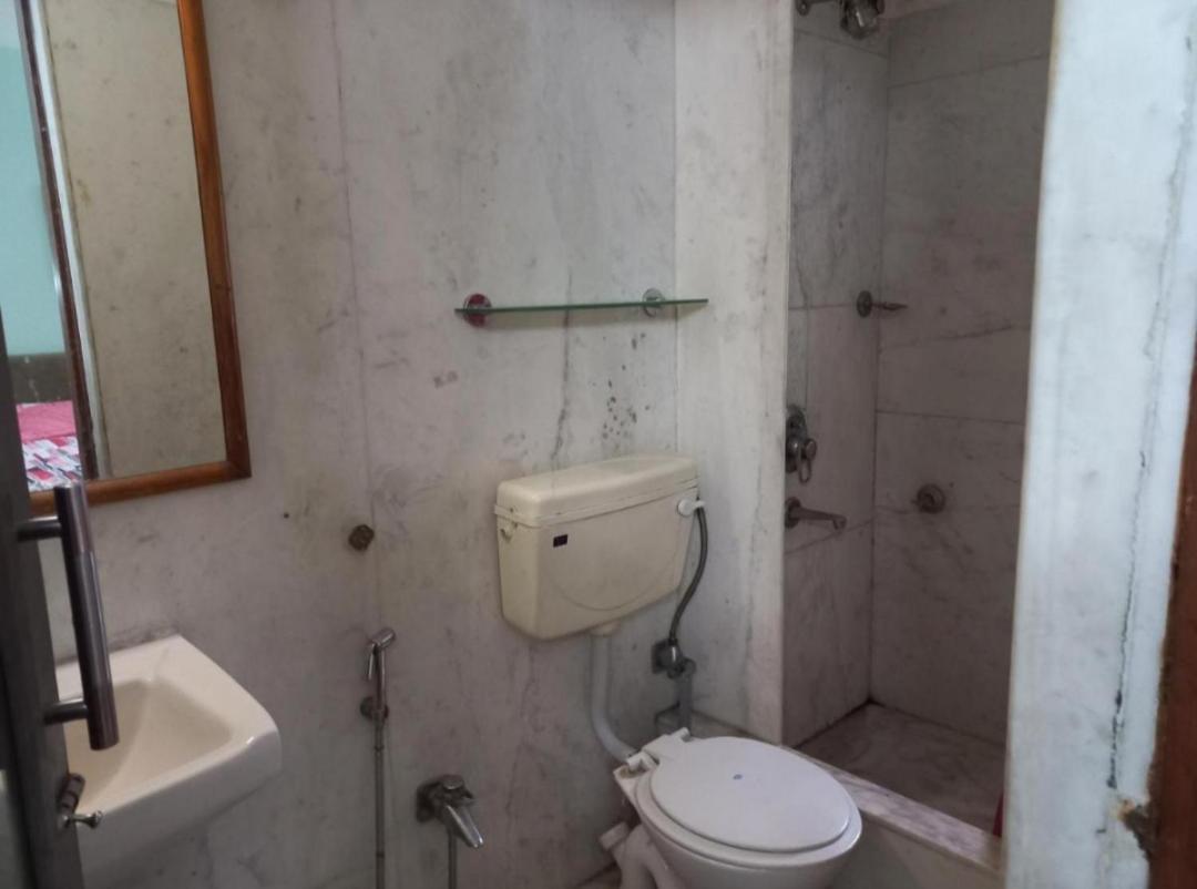 5 Min Walk To Osho , Kp7 Homestay Pune